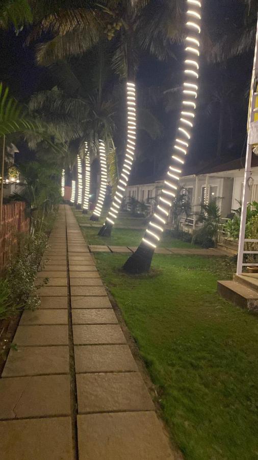 Arabian Sea Beach Resort Morjim Exterior foto